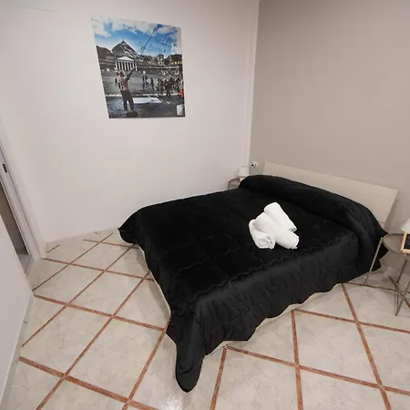 Buona Apartament Neapol