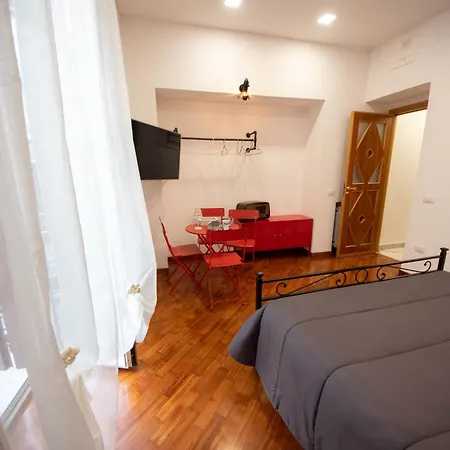 Buona Apartament Neapol