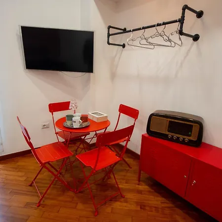 Buona Apartament Neapol